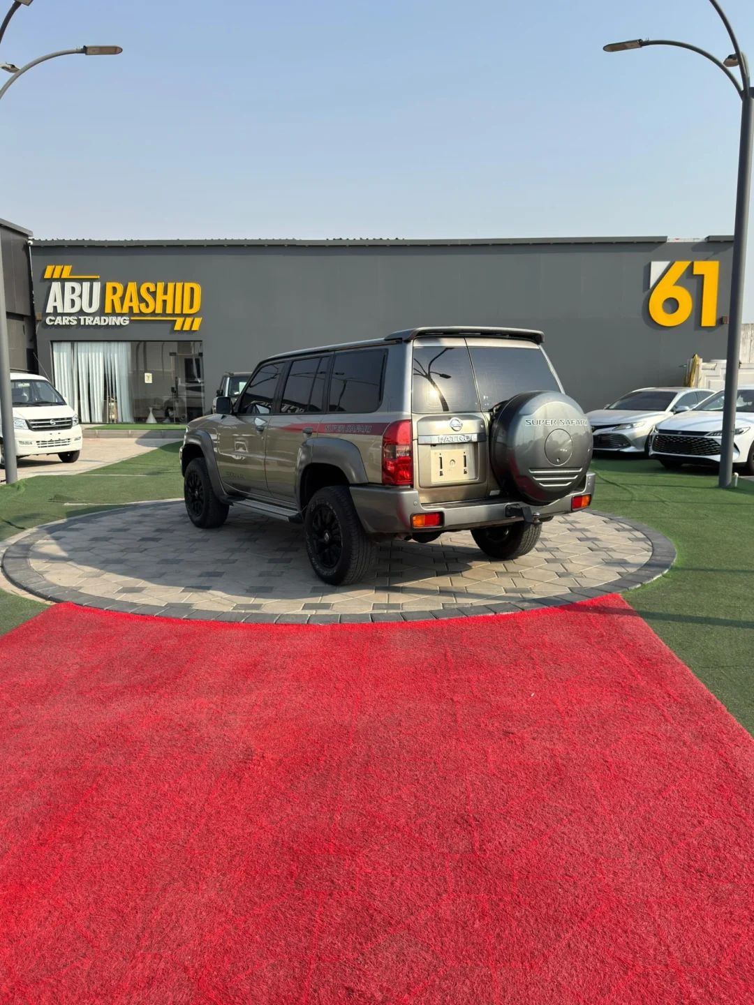 2017 Nissan Patrol photo 4