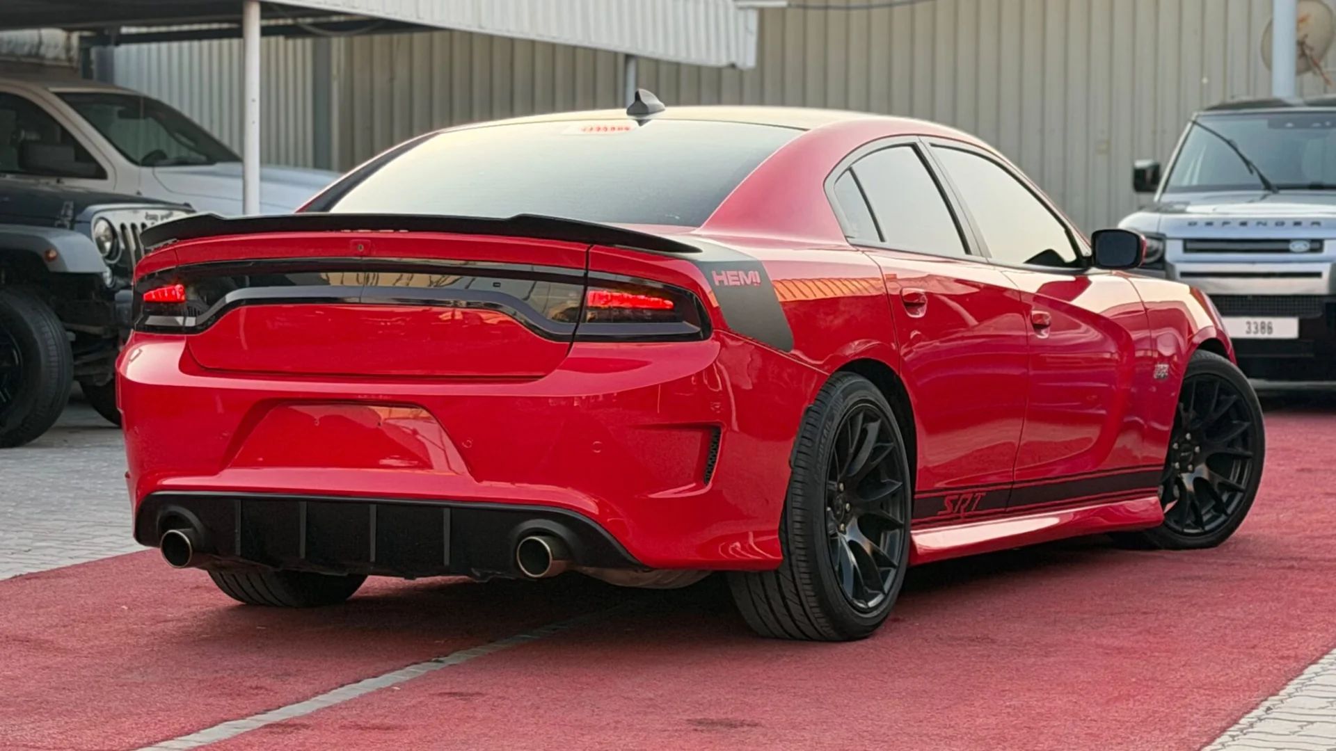 2018 Dodge Charger photo 4