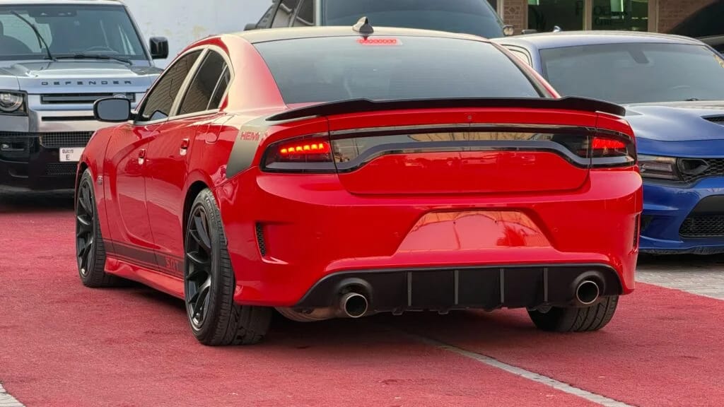 2018 Dodge Charger photo 5