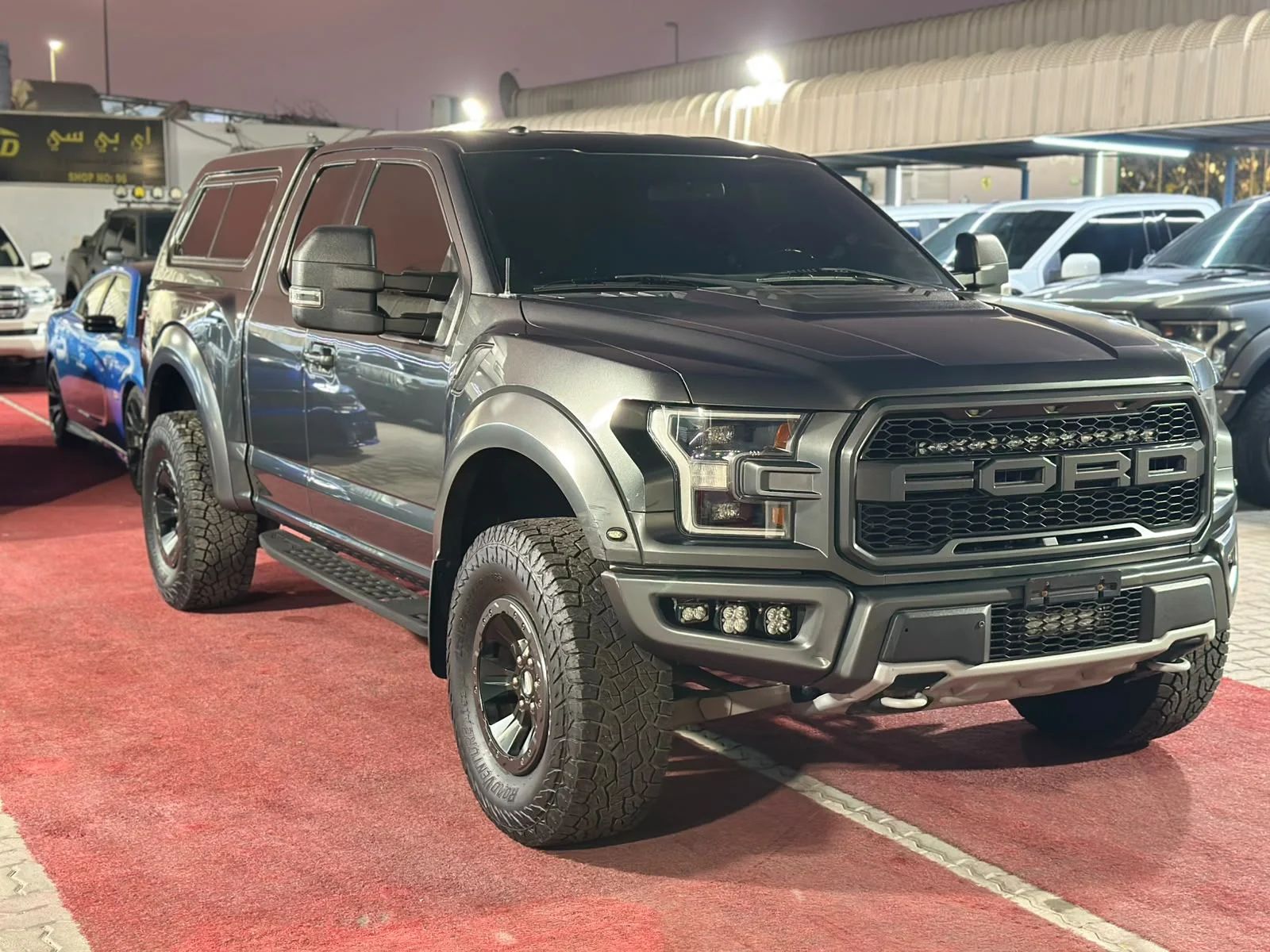 2018 Ford F-150 photo 2