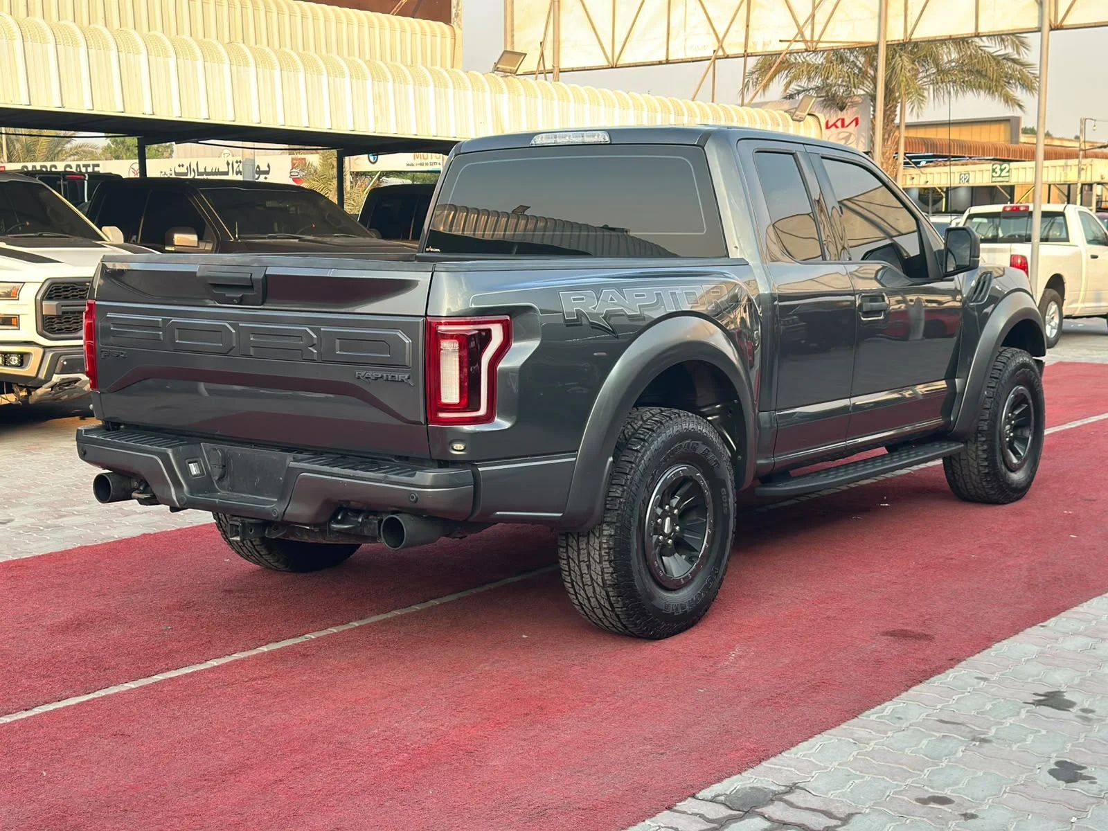 2018 Ford F-150 photo 5