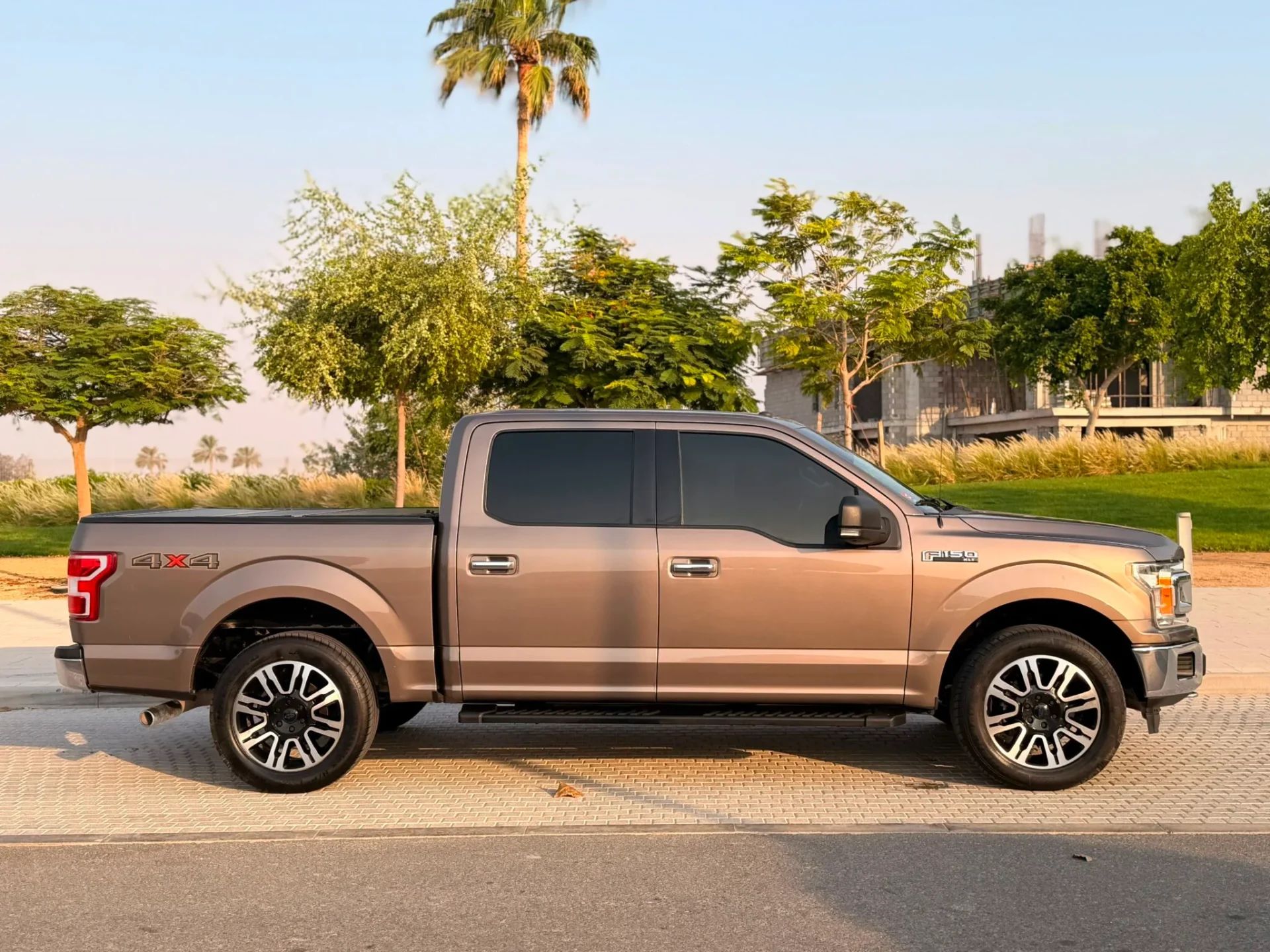 2018 Ford F-150 photo 3