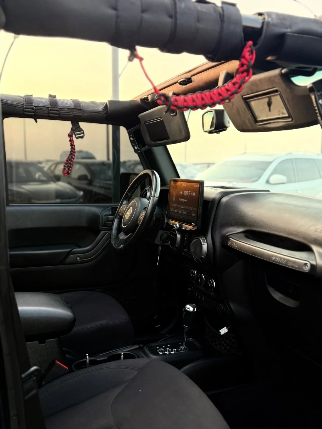 2018 Jeep Wrangler photo 2