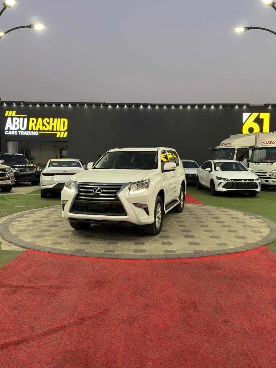 2018 Lexus GX photo 2