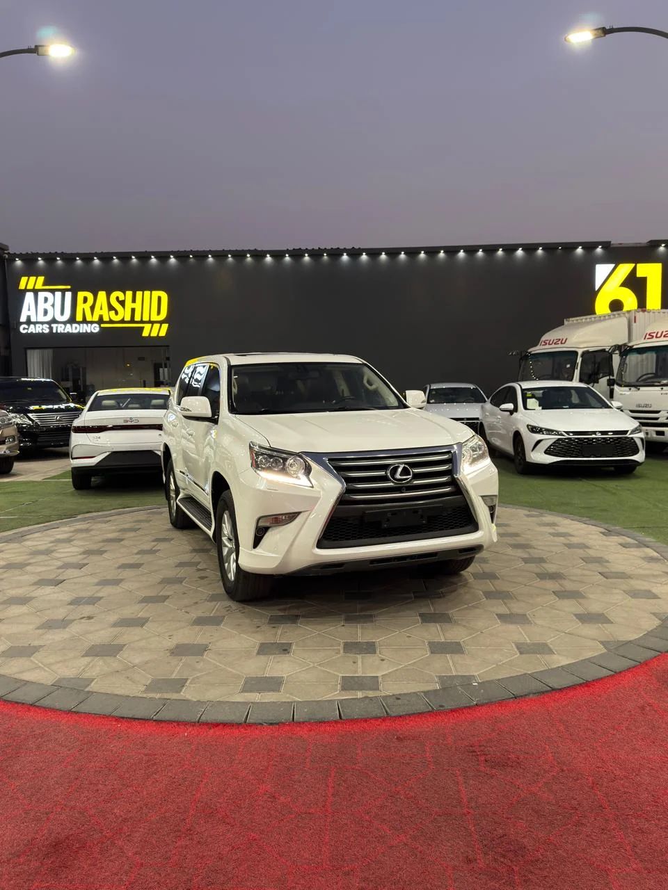 2018 Lexus GX photo 3