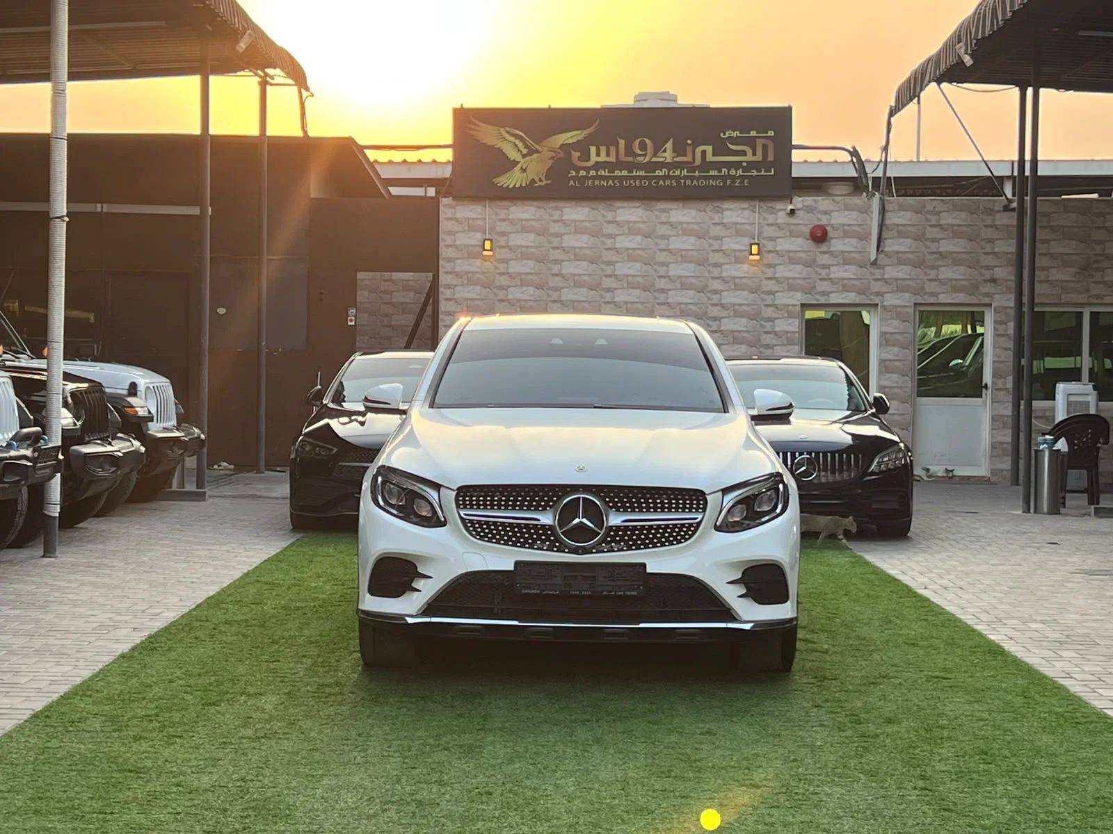 2018 Mercedes-Benz GLC photo 2