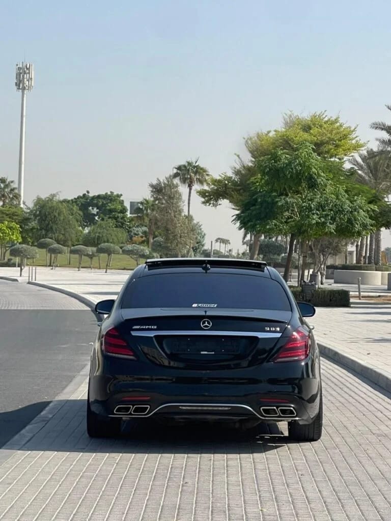2018 Mercedes-Benz S-Class photo 4