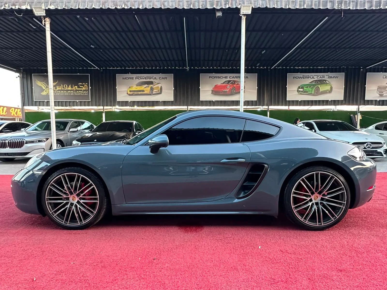 2018 Porsche Cayman photo 4
