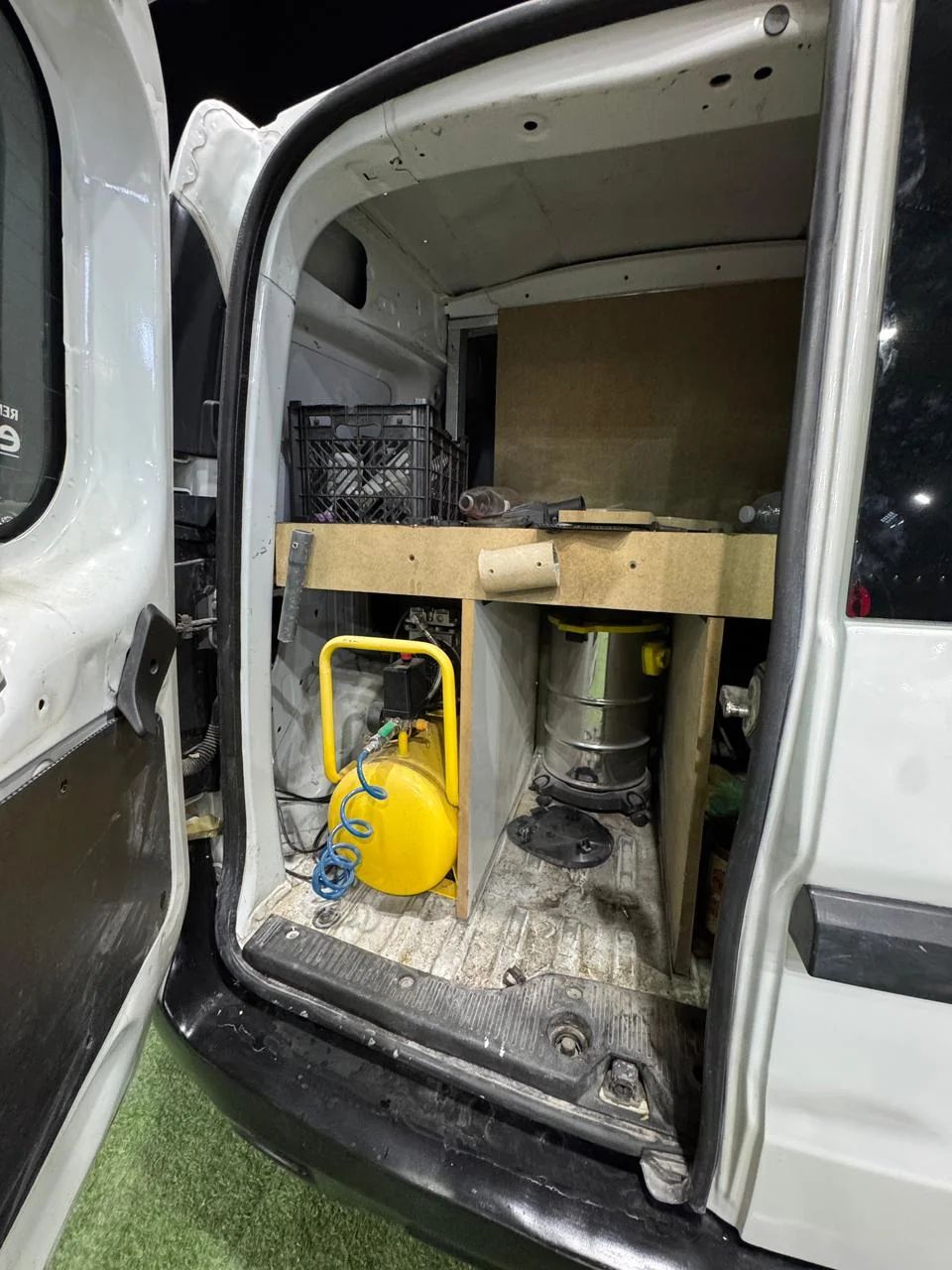 2018 Renault Dokker photo 2