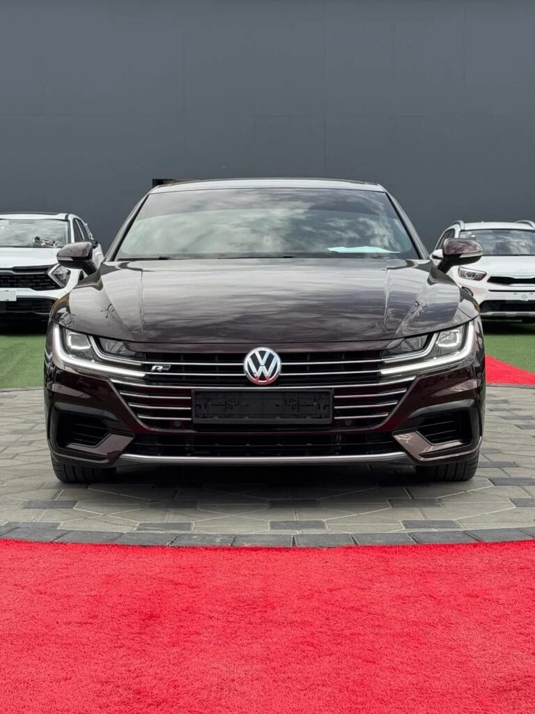 2018 Volkswagen Arteon R-Line GCC Specs