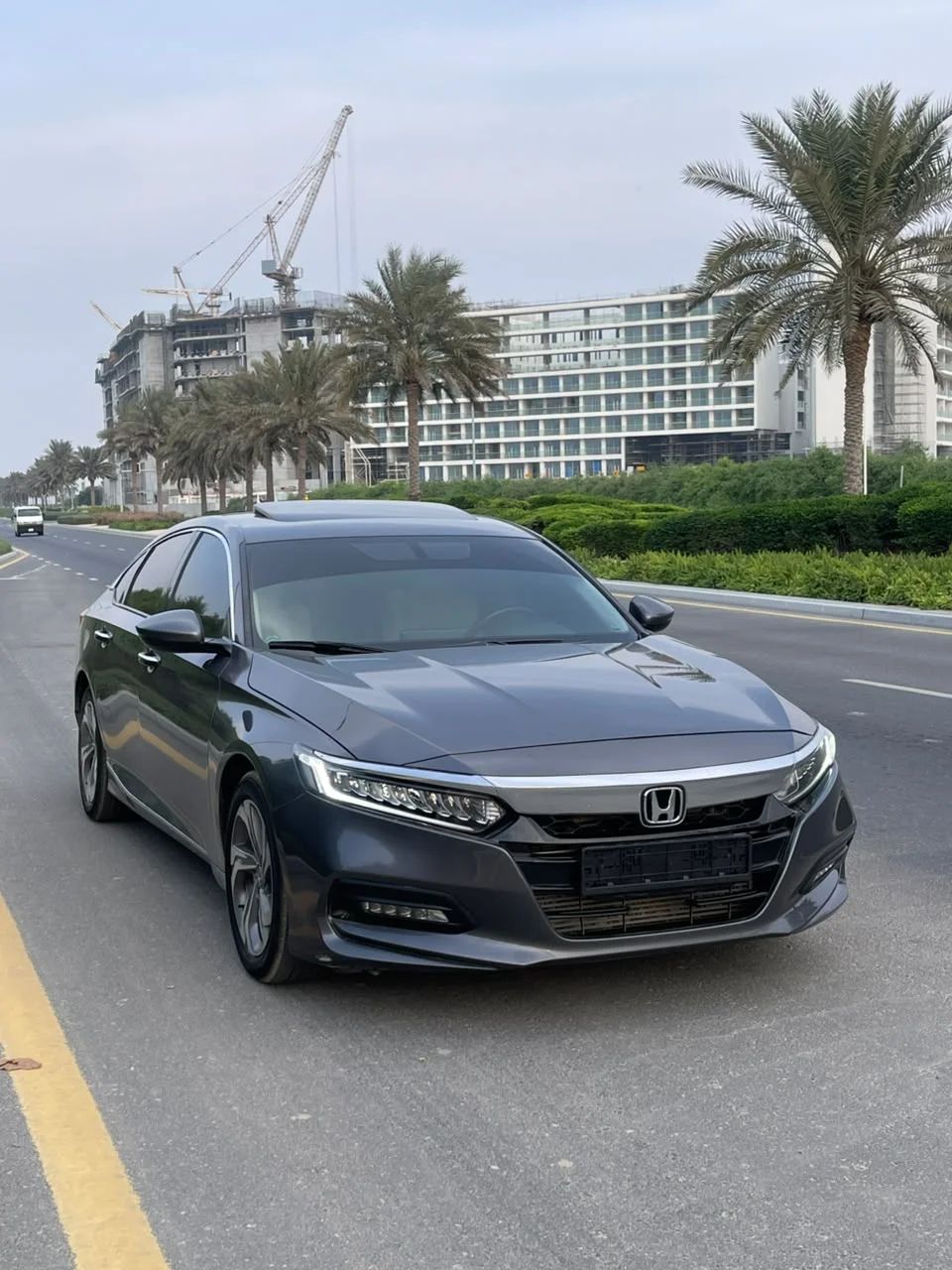 2019 Honda Accord photo 3