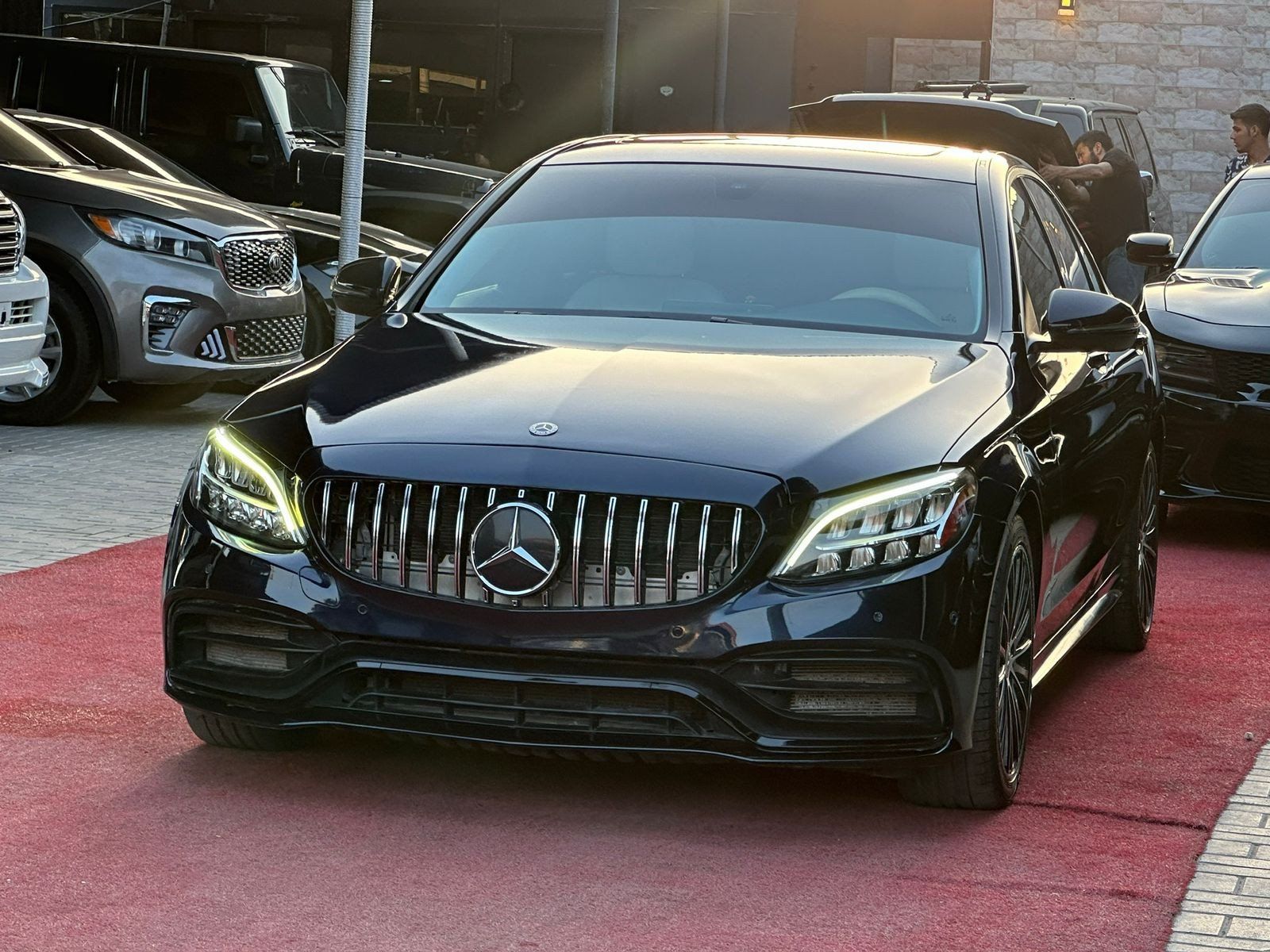 2019 Mercedes-Benz C-Class photo 2