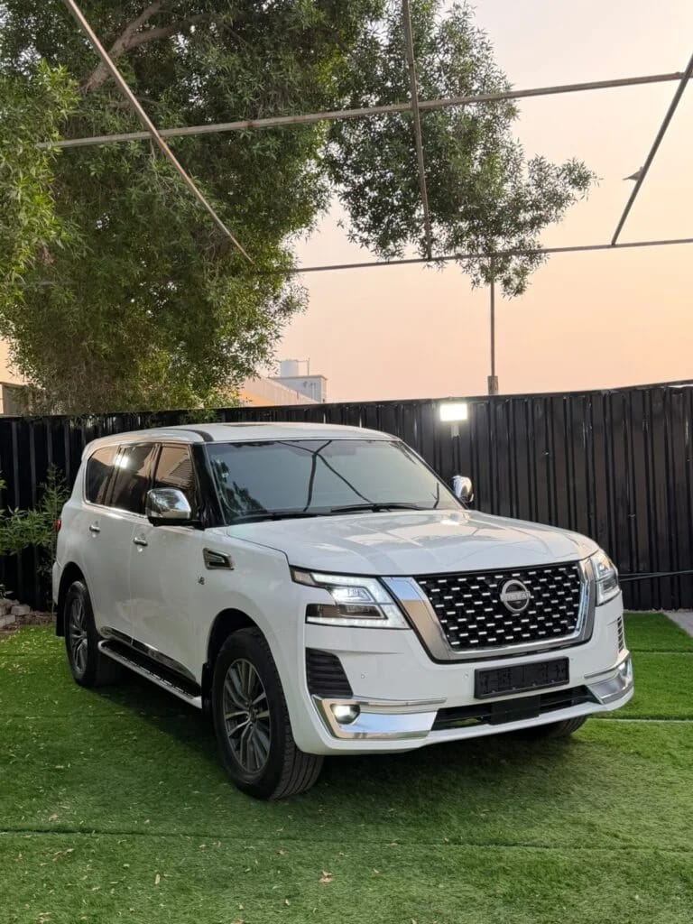 2019 Nissan Patrol photo 2