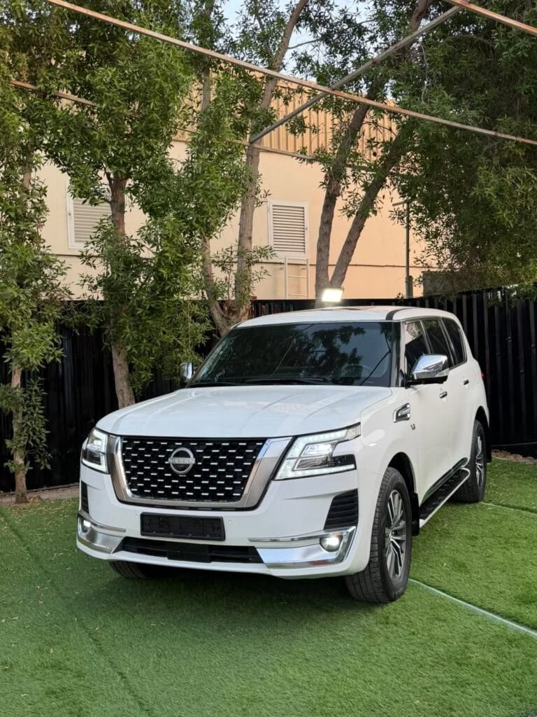 2019 Nissan Patrol photo 3