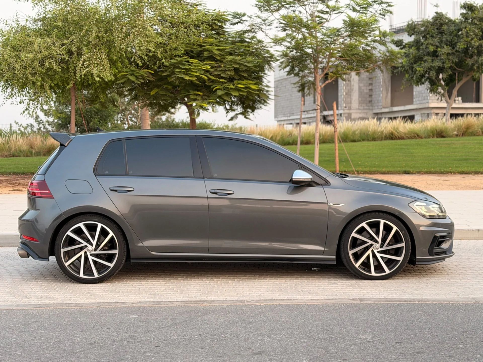 2019 Volkswagen Golf photo 5
