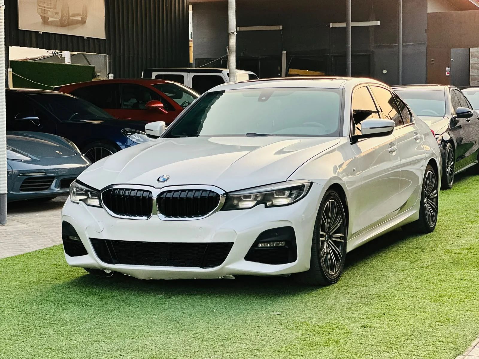 2020 BMW 3 Series photo 2