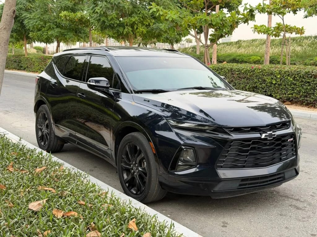 2020 Chevrolet Blazer photo 2