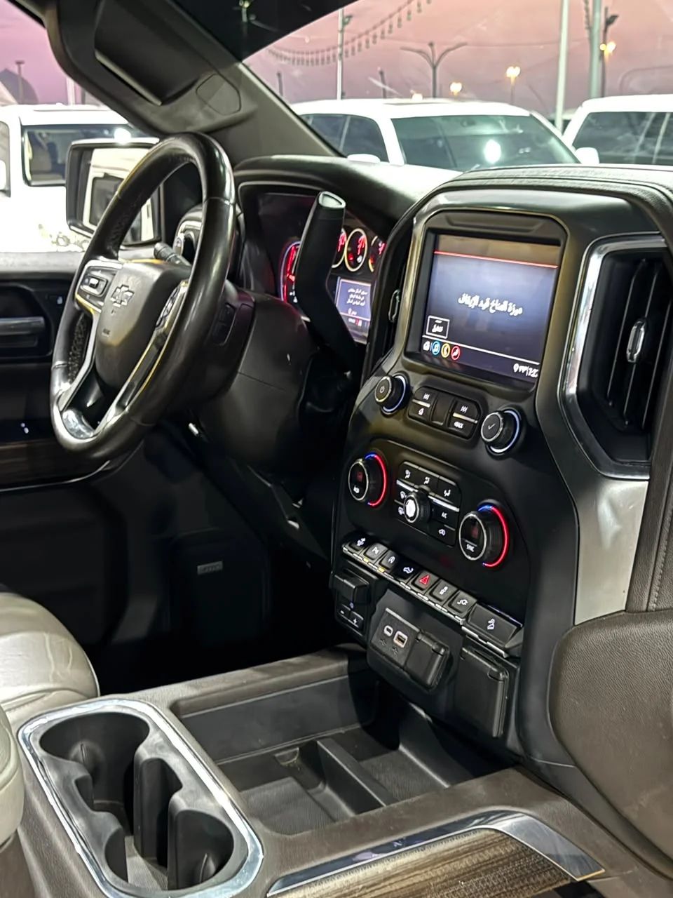 2020 Chevrolet Silverado photo 5