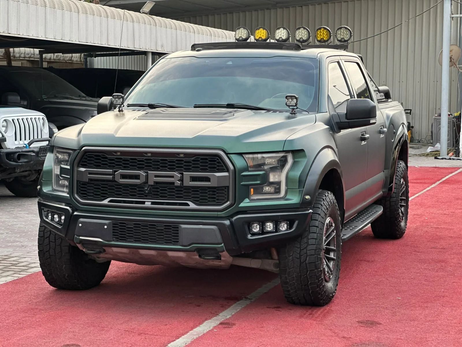 2020 Ford F-150 photo 2