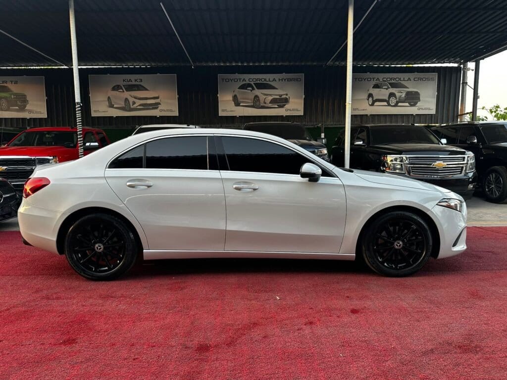 2020 Mercedes-Benz A-Class photo 5