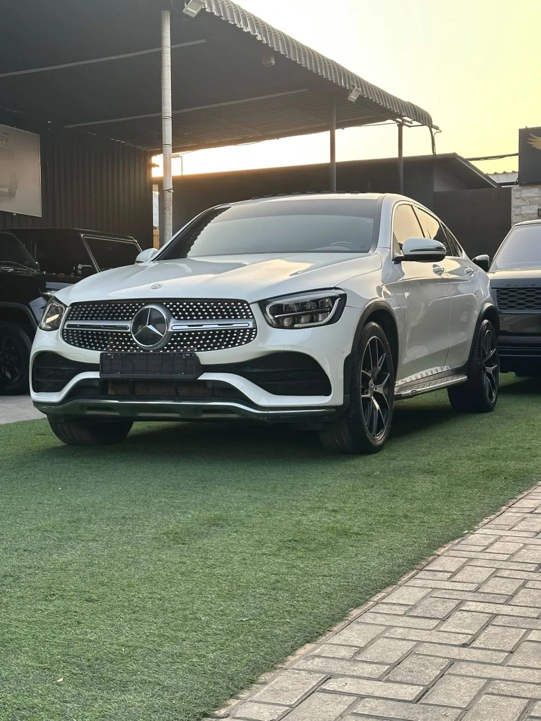 2020 Mercedes-Benz GLC photo 2