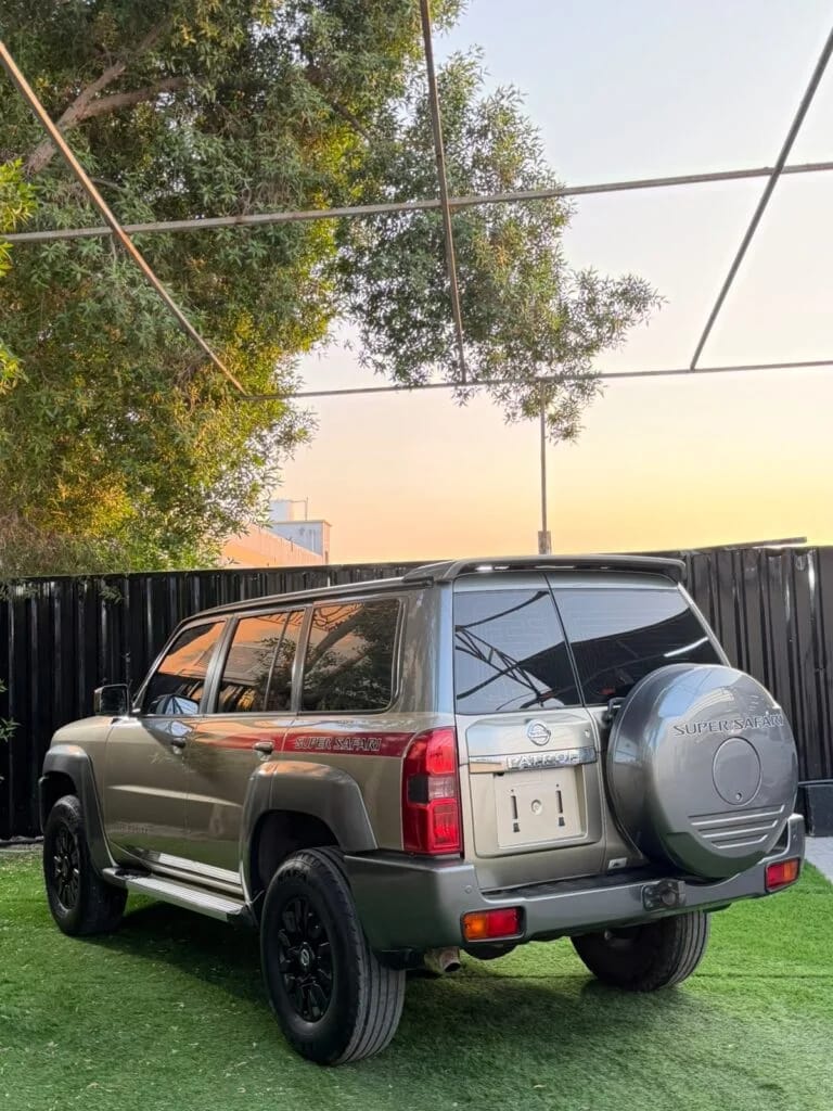 2020 Nissan Patrol photo 2