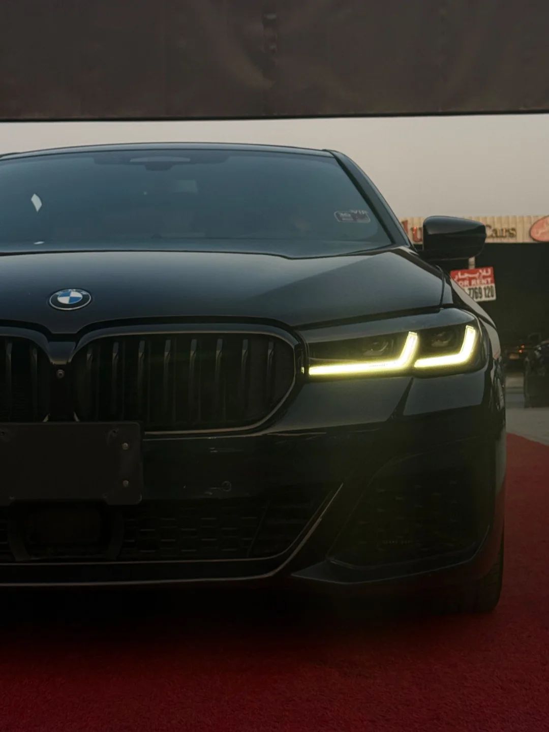 2021 BMW 5 Series photo 2