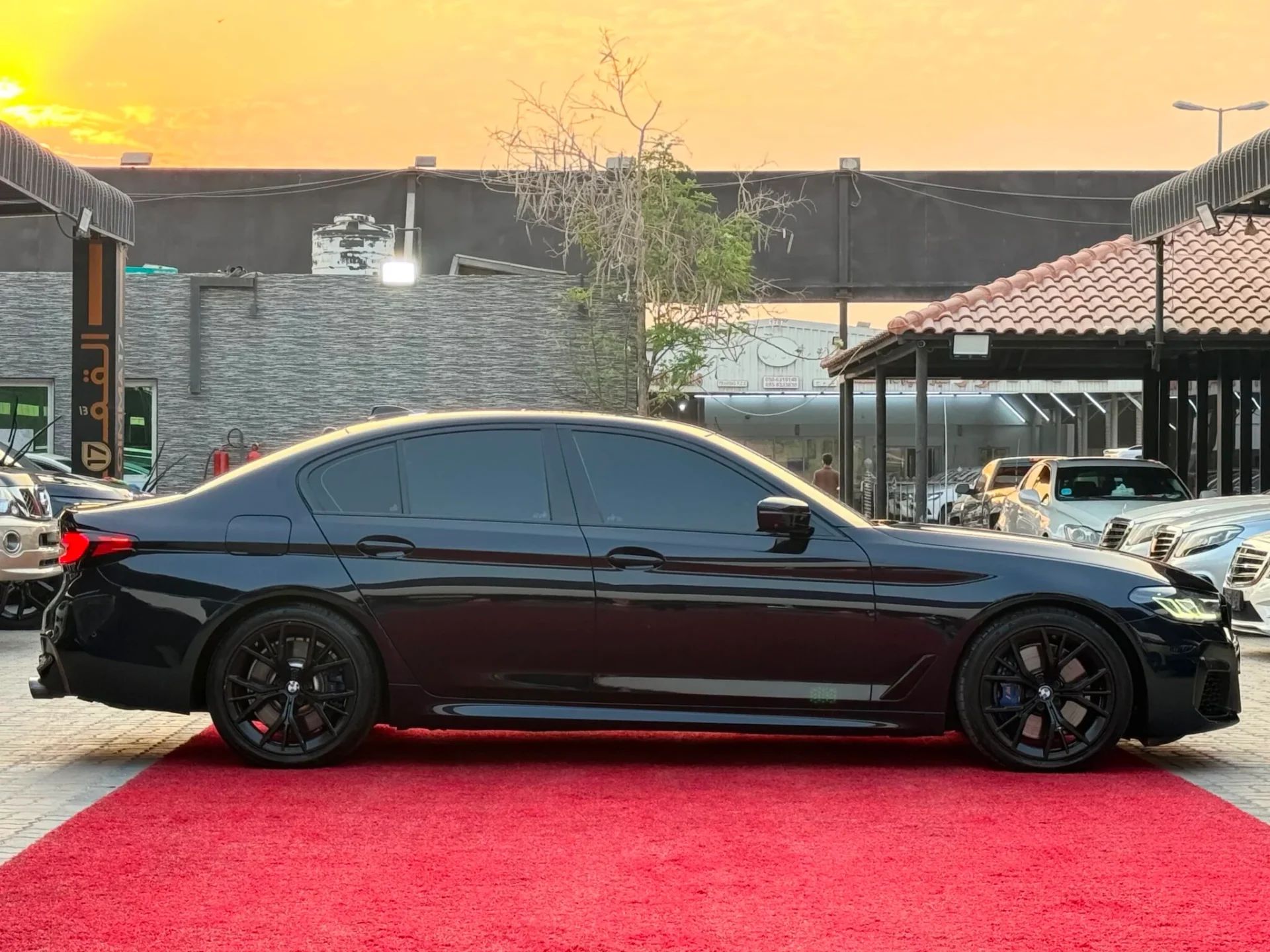2021 BMW 5 Series photo 3