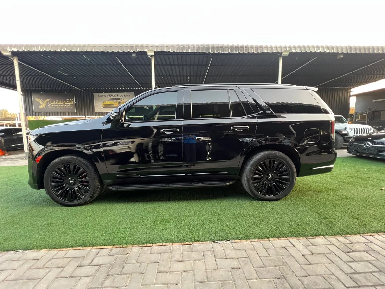 2021 Cadillac Escalade photo 5