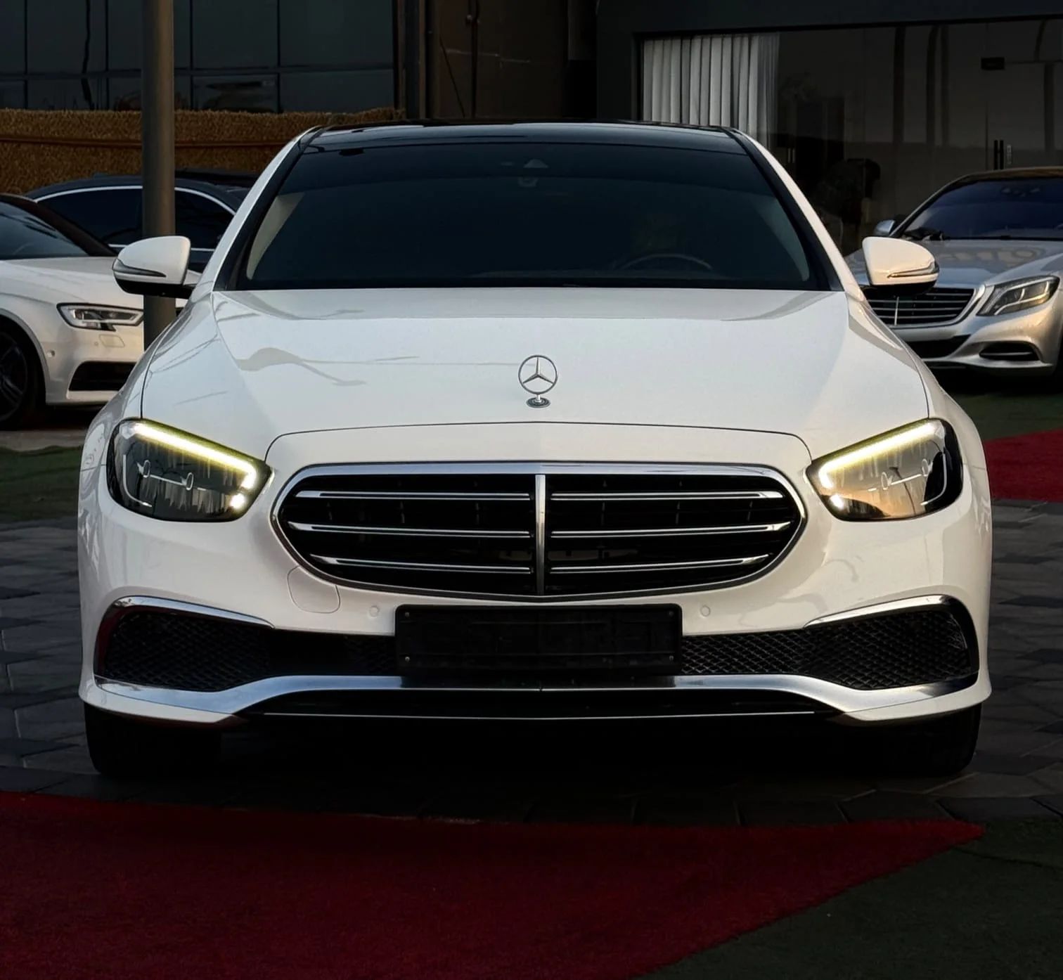 2021 Mercedes-Benz E 200