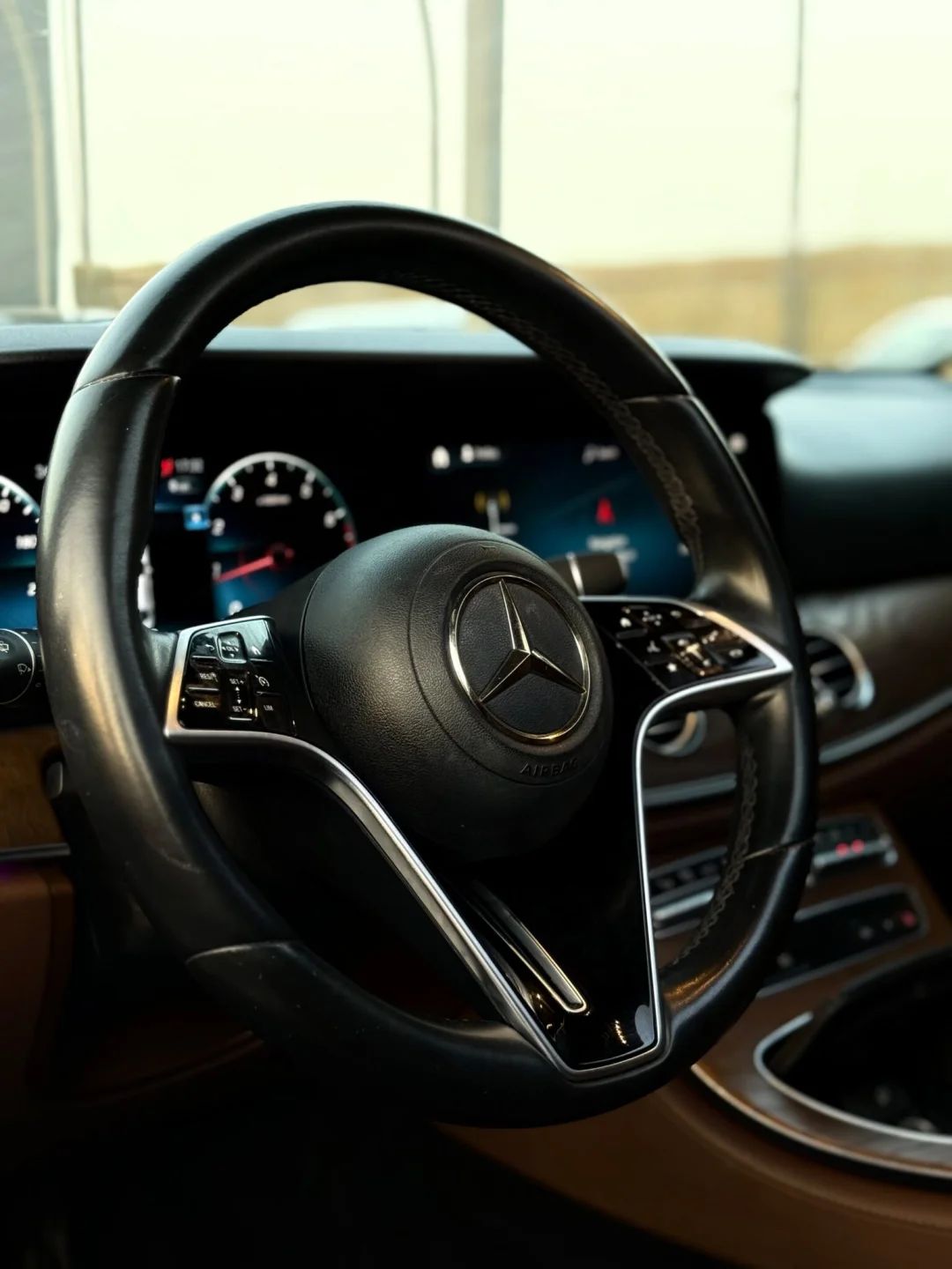 2021 Mercedes-Benz E-Class photo 5