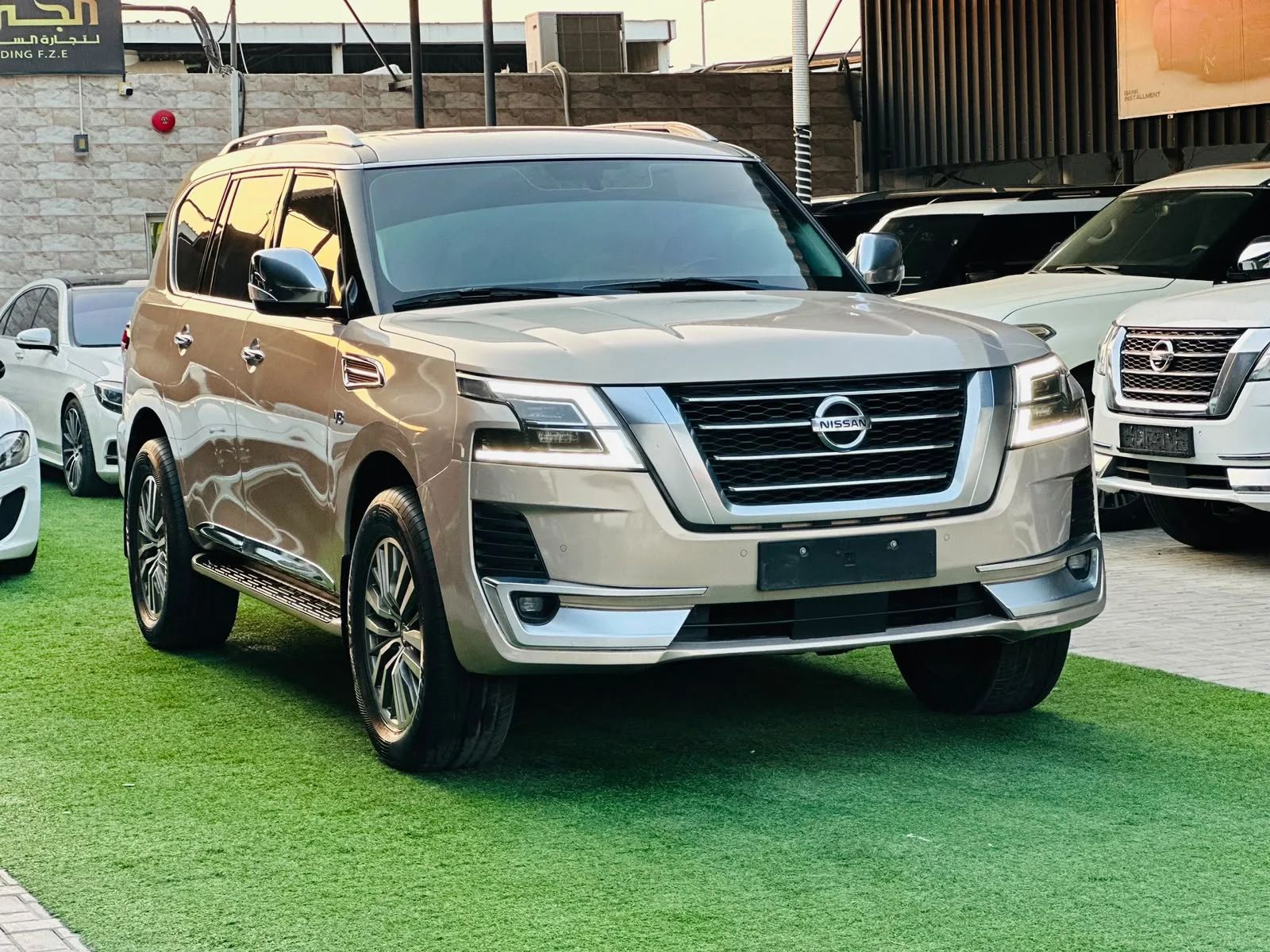 2021 Nissan Patrol photo 2