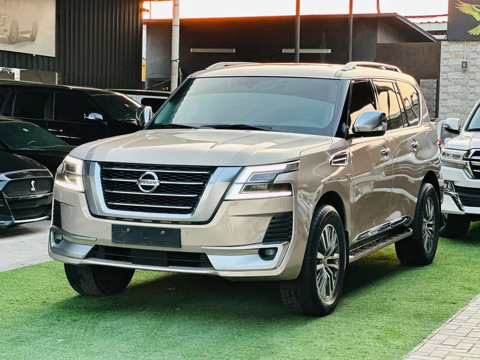 2021 Nissan Patrol photo 3