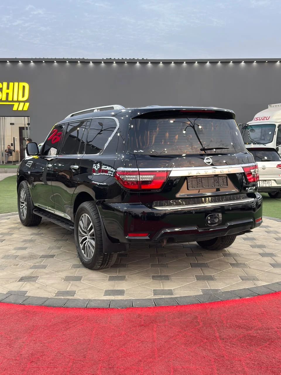 2021 Nissan Patrol photo 4