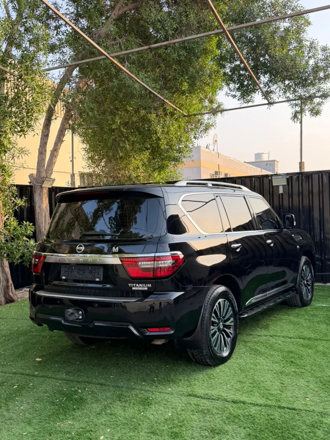 2021 Nissan Patrol photo 4