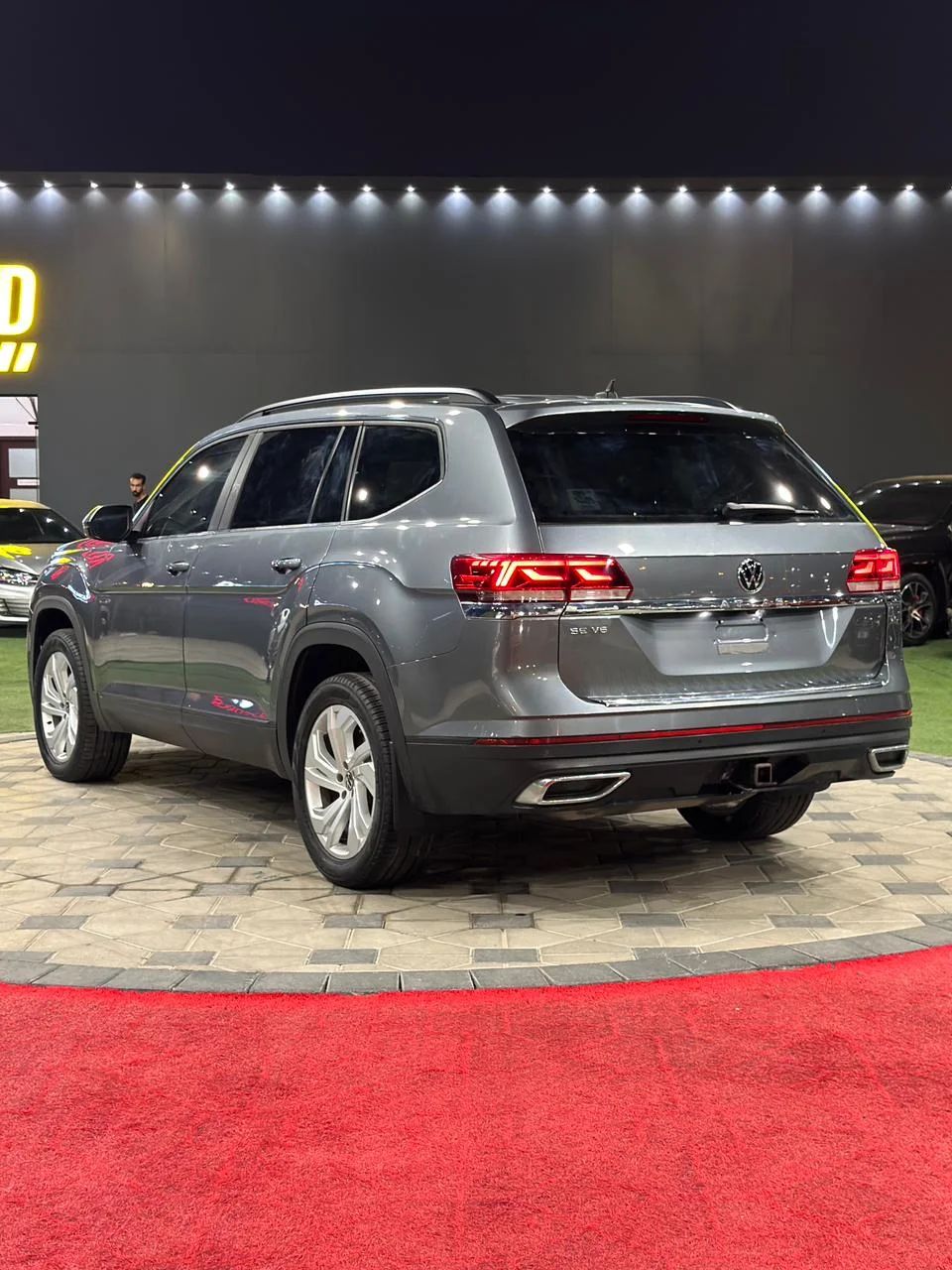 2021 Volkswagen Atlas photo 4