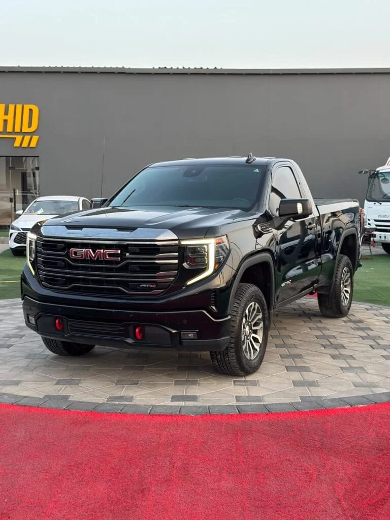 2022 GMC Sierra photo 3