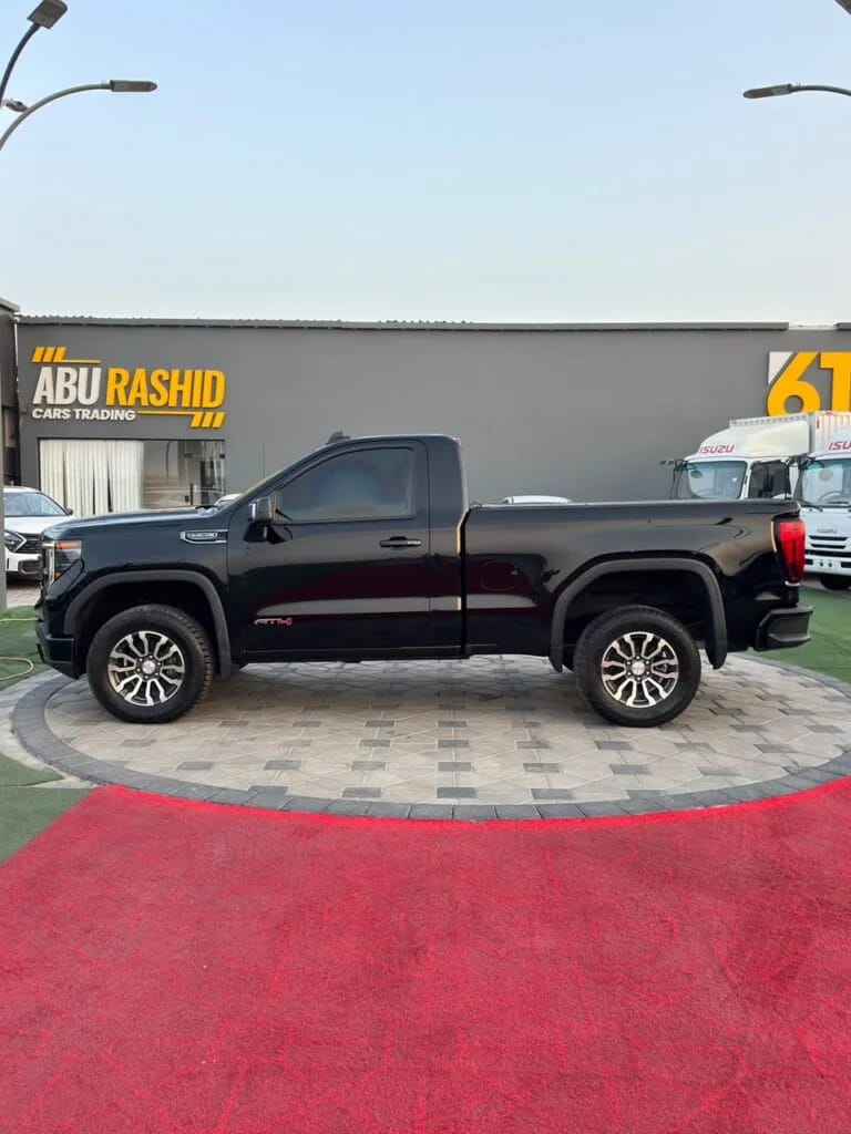 2022 GMC Sierra photo 4