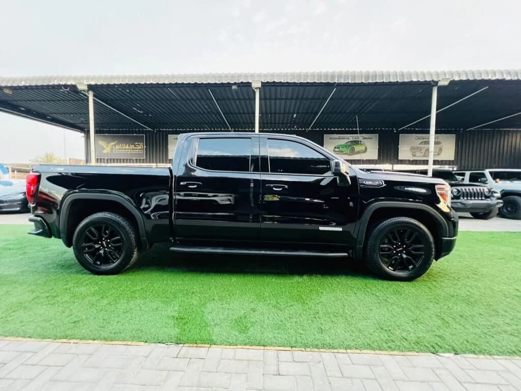 2022 GMC Sierra photo 4