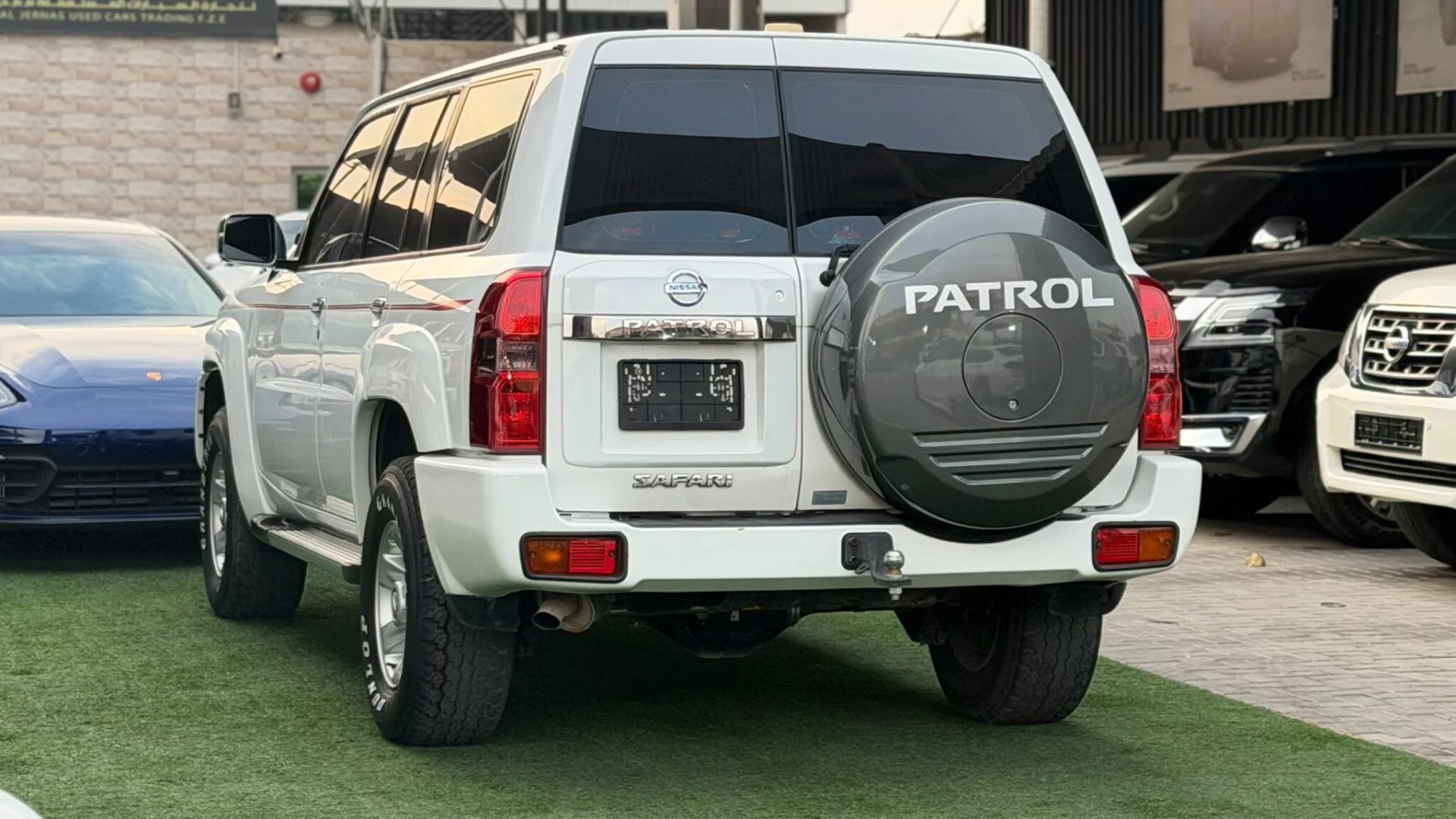2022 Nissan Patrol photo 5