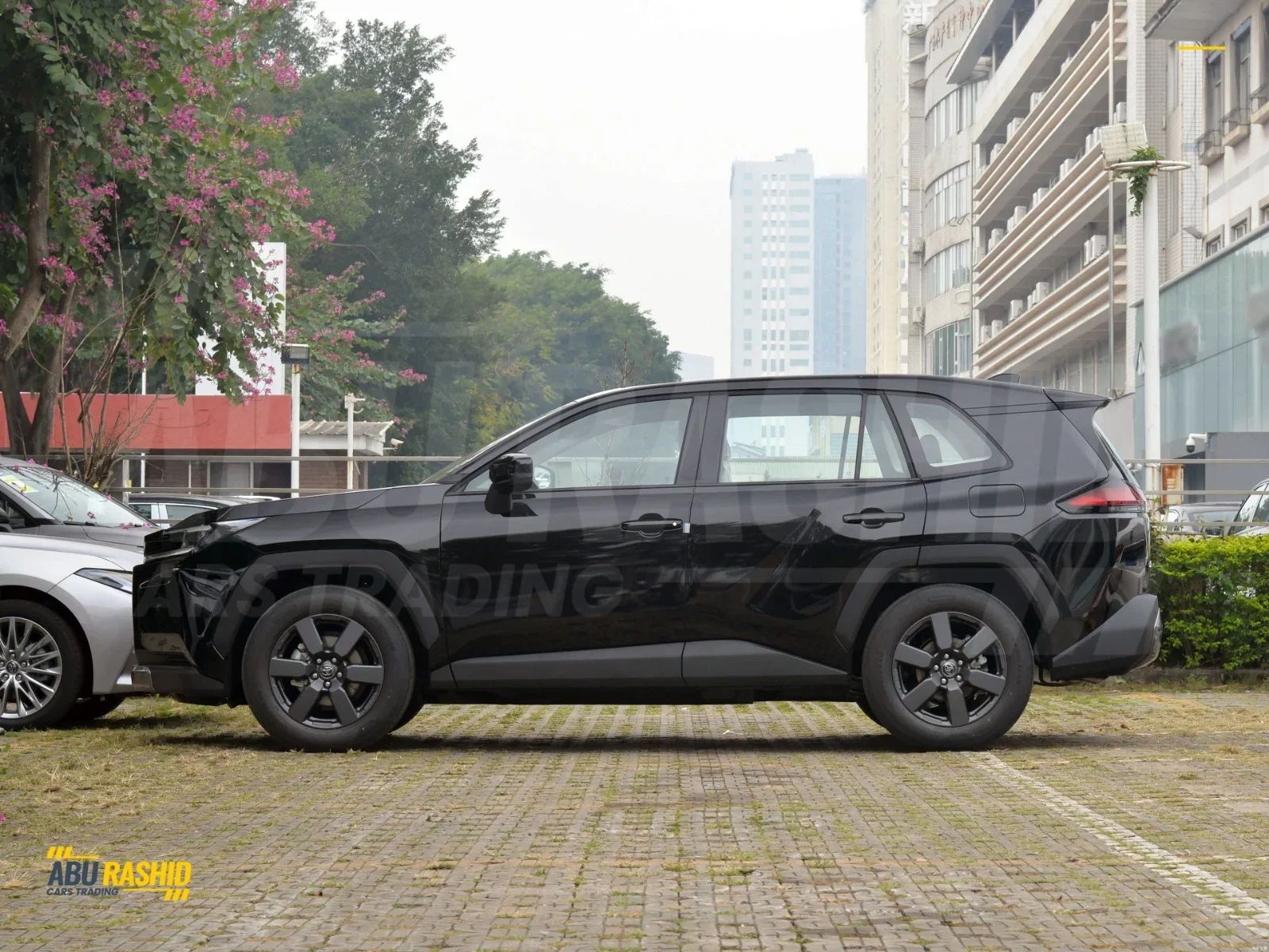 2026 Toyota RAV4 photo 4