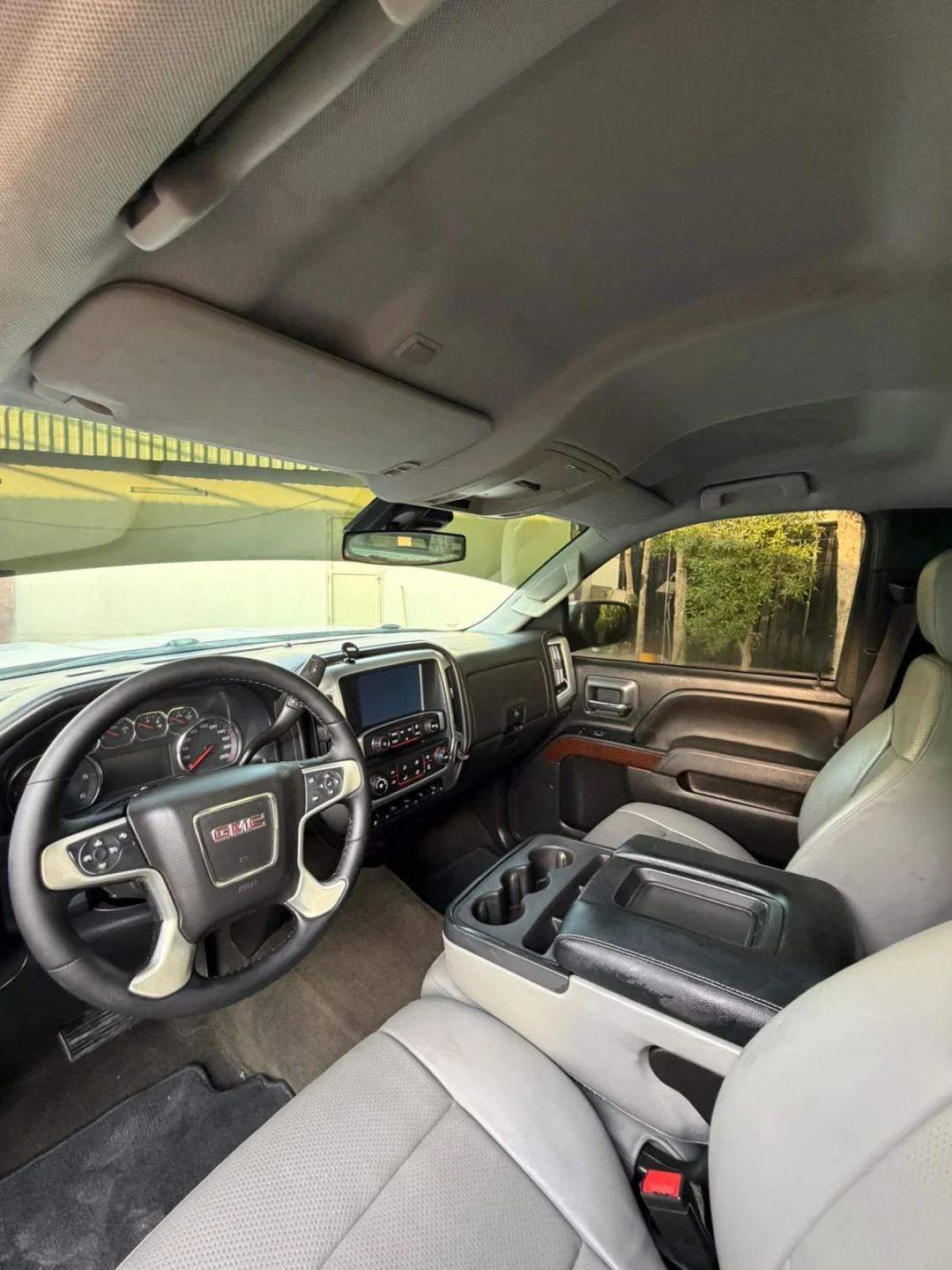 2015 GMC Sierra photo 5