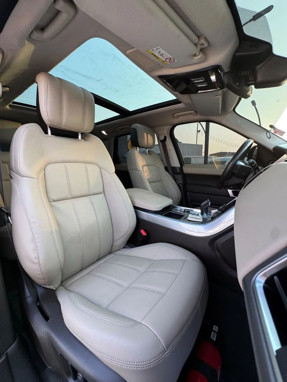 2020 Land Rover Range Rover Sport photo 5