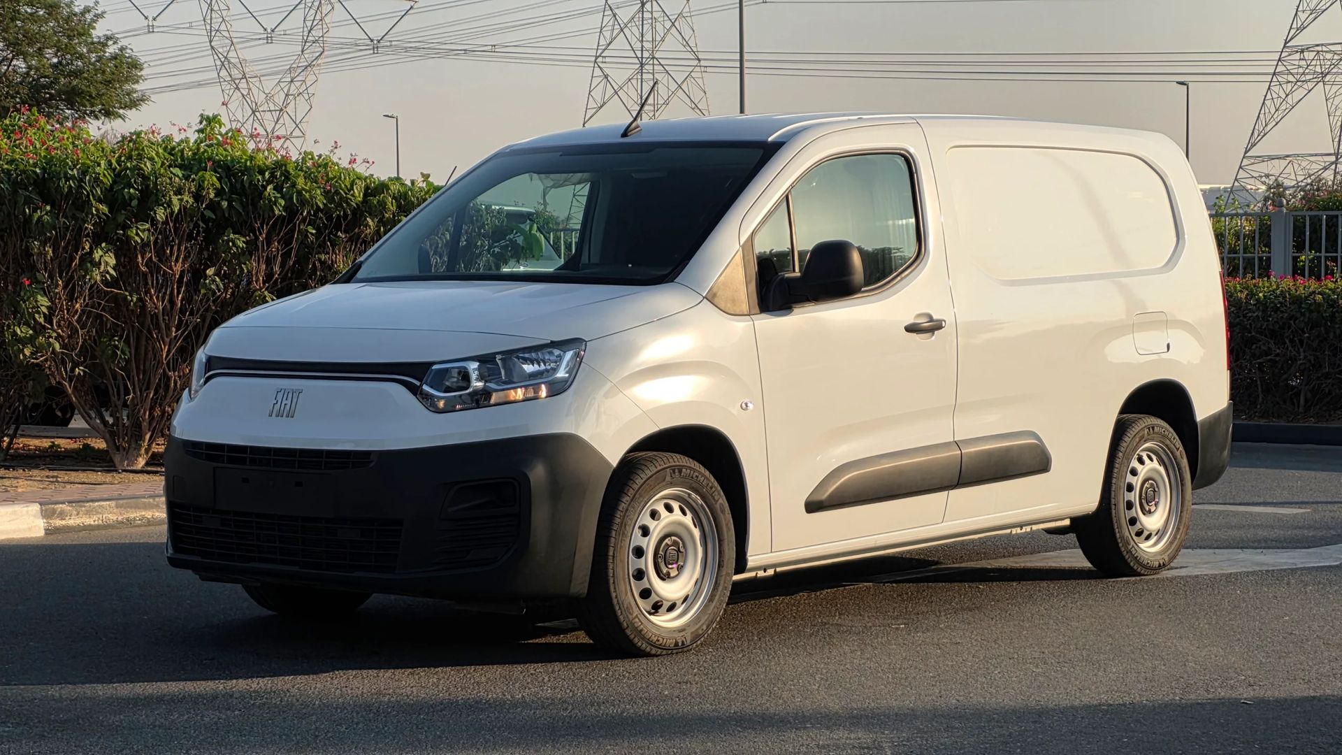 2024 Fiat DOBLO photo 4