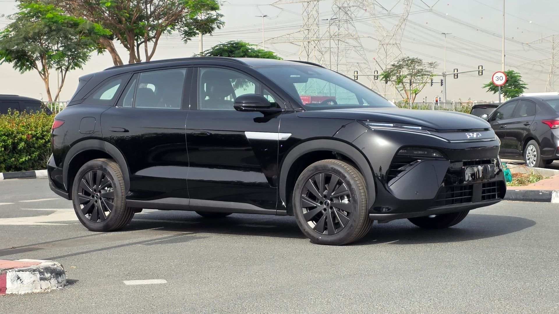 2026 BYD Atto 8