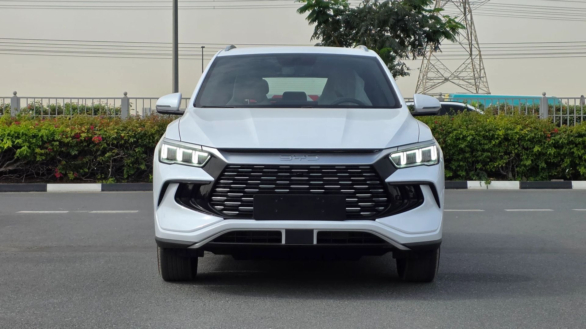 2026 BYD Sealion 5 photo 3