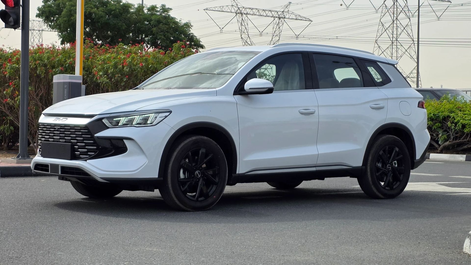 2026 BYD Sealion 5 photo 4