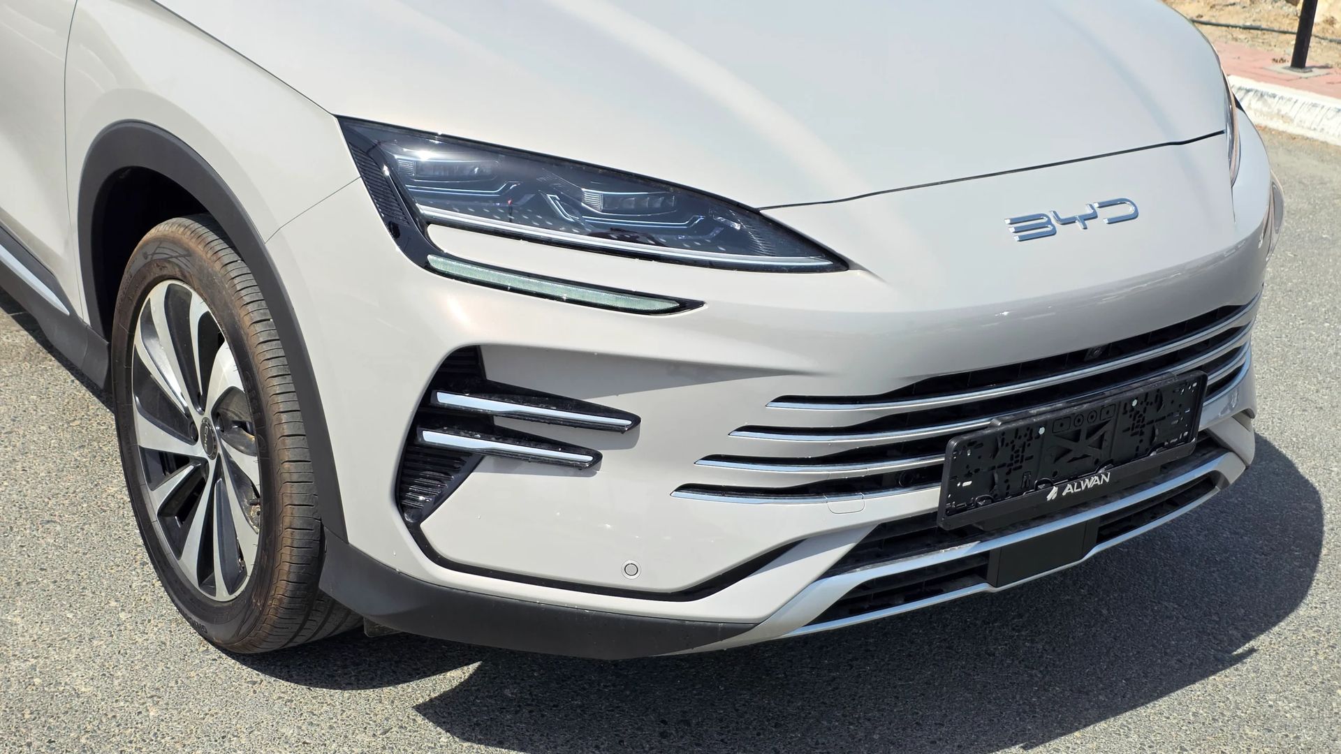 2026 BYD Song Plus photo 2