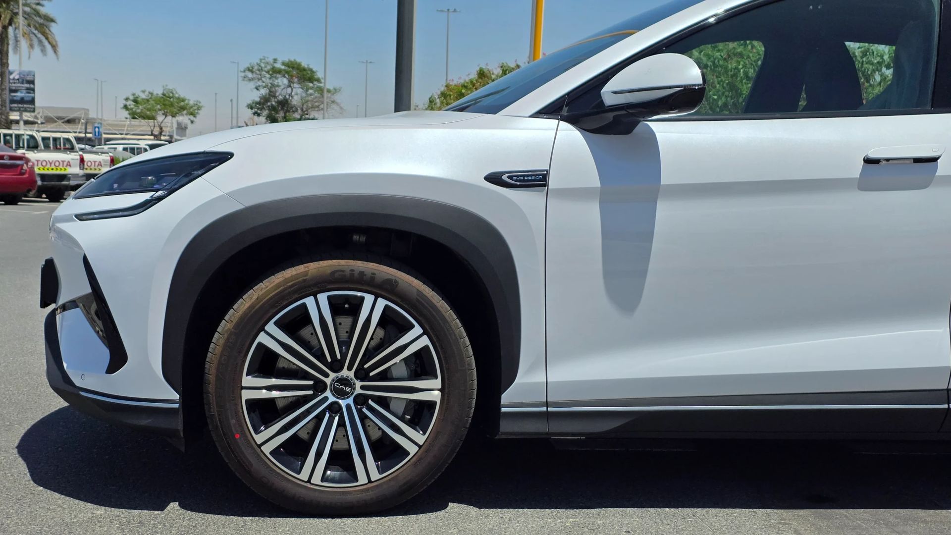 2026 BYD Sealion 7 photo 5