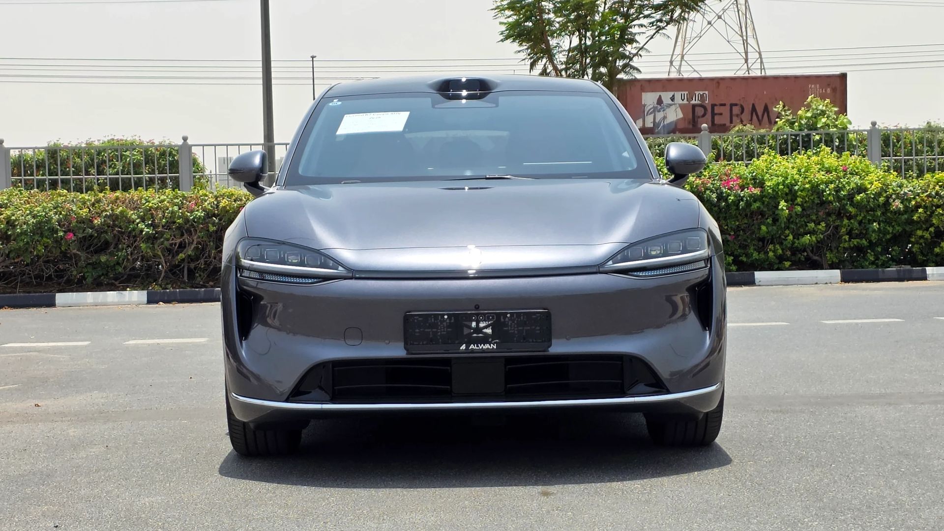 2025 Luxeed R7 photo 3